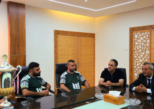 رئيس بلدية طولكرم يستقبل أبطال جمعية رواحل الخيرية ويحتفي بإنجازهم الدولي 🏆🇵🇸