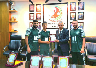 رئيس بلدية طولكرم يستقبل أبطال جمعية رواحل الخيرية ويحتفي بإنجازهم الدولي 🏆🇵🇸
