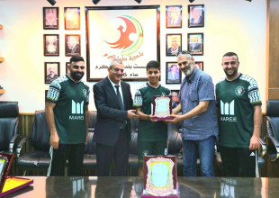 رئيس بلدية طولكرم يستقبل أبطال جمعية رواحل الخيرية ويحتفي بإنجازهم الدولي 🏆🇵🇸