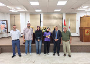 بلدية طولكرم تكرّم فريق فتيات طولكرم لكرة القدم