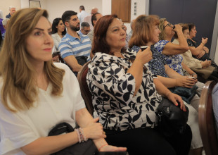 افتتاح مركز خدمة الجمهور بدعم من اتحاد البلديات الهولندية للتعاون الدولي.