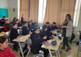 تنفيذ حملة توعوية بيئية ضمن مشروع "استبدال وحدات انارة الشوارع بوحدات موفرة للطاقة"