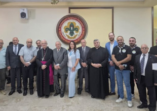 بلدية بيت جالا تشارك في القداس الاحتفالي بمناسبة عيد مار منصور واليوبيل الماسي للجمعية.