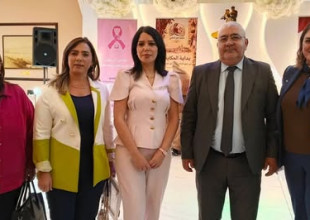 رئيس بلدية بيت جالا يشارك في اليوم التوعوي بمناسبة اكتوبر الوردي.