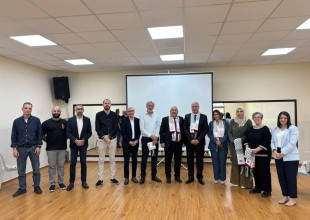 بلدية بيت جالا تبحث مع معالي وزير الثقافة سبل التعاون المشترك وتطوير القطاع الثقافي .