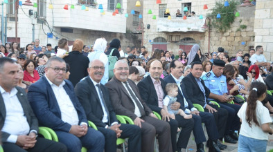 رئيس بلدية بيت جالا يشارك في فعاليات مهرجان الفقوس في بيت ساحور.