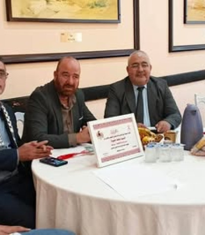 رئيس بلدية بيت جالا يشارك في اليوم التوعوي بمناسبة اكتوبر الوردي.