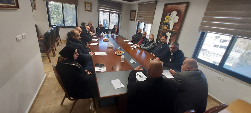 بلدية بيت جالا تعقد لقاءً مجتمعياً مع مؤسسات القطاعي المصرفي والفندقي