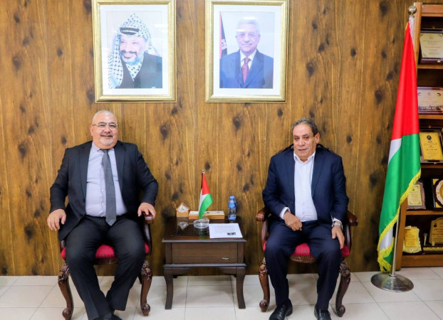 بلدية بيت جالا ومحافظة بيت لحم: شراكة لتعزيز التنمية والخدمات.